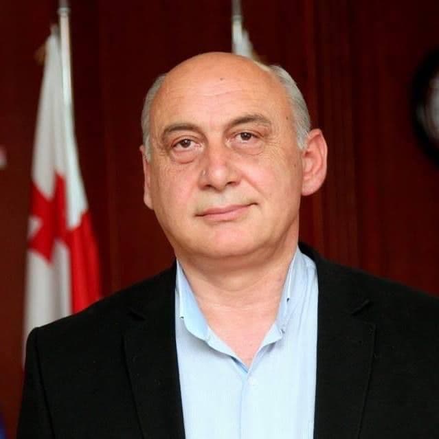 ხობის ყოფილი მერი და საკრებულოს თავმჯდომარის მოქმედი მოადგილე ხალხის ძალას შეუერთდა