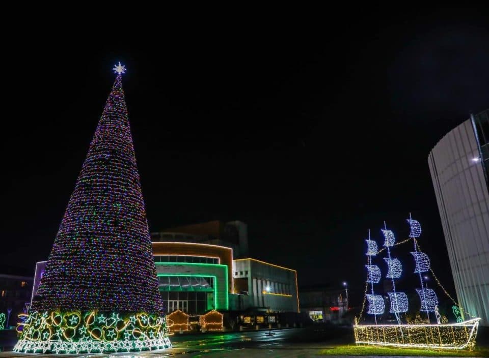 ფოთში 31 დეკემბერს გრანდიოზული საახალწლო კონცერტი და კულინარიული შოუ პროგრამა გაიმართება