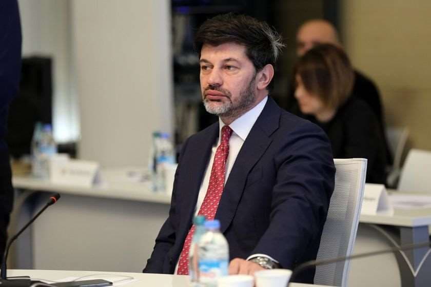 კახა კალაძე: უმრავლესობის დაშლის საფრთხე არ არსებობს