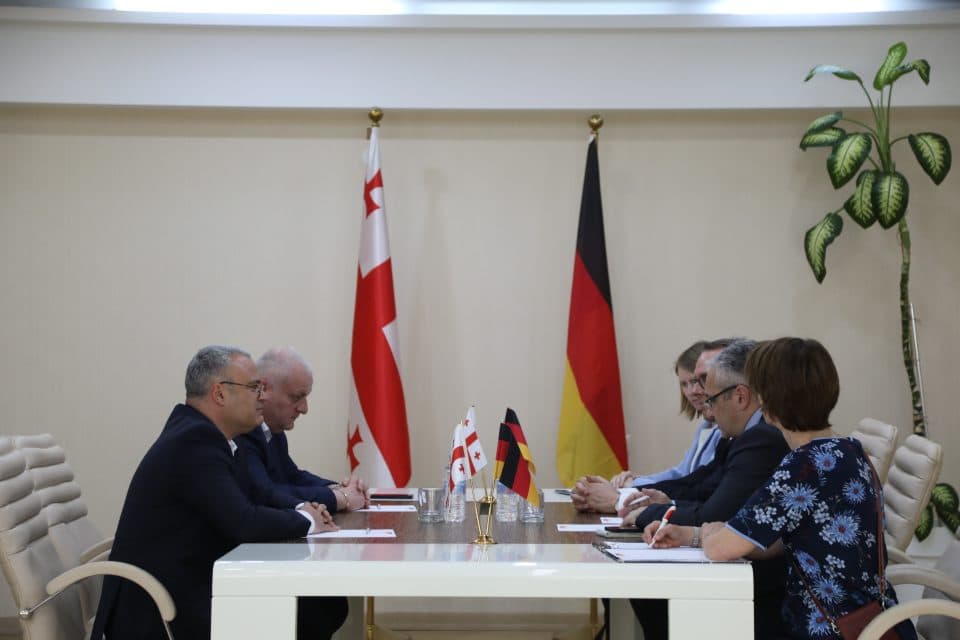 სამეგრელო-ზემო სვანეთს რეგიონს გერმანიის ელჩი სტუმრობს