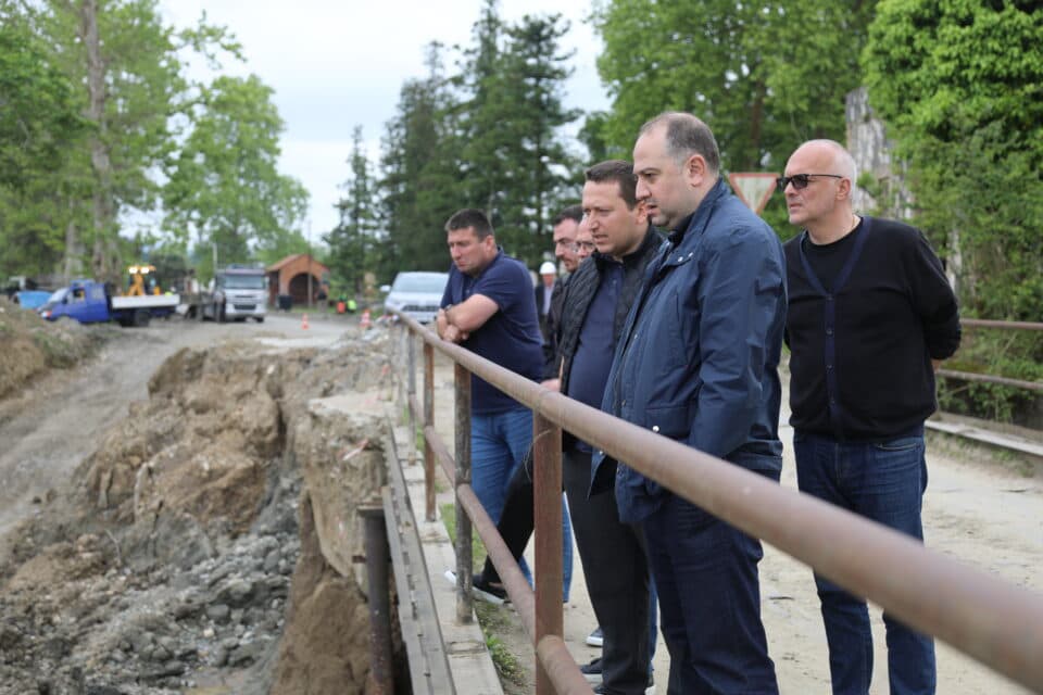 დიდინეძში ახალი ხიდი შენდება