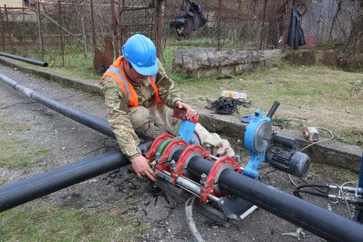 ჯვარის მოსახლეობა წყალმომარაგების ახალი სისტემით აგვისტოდან ისარგებლებს