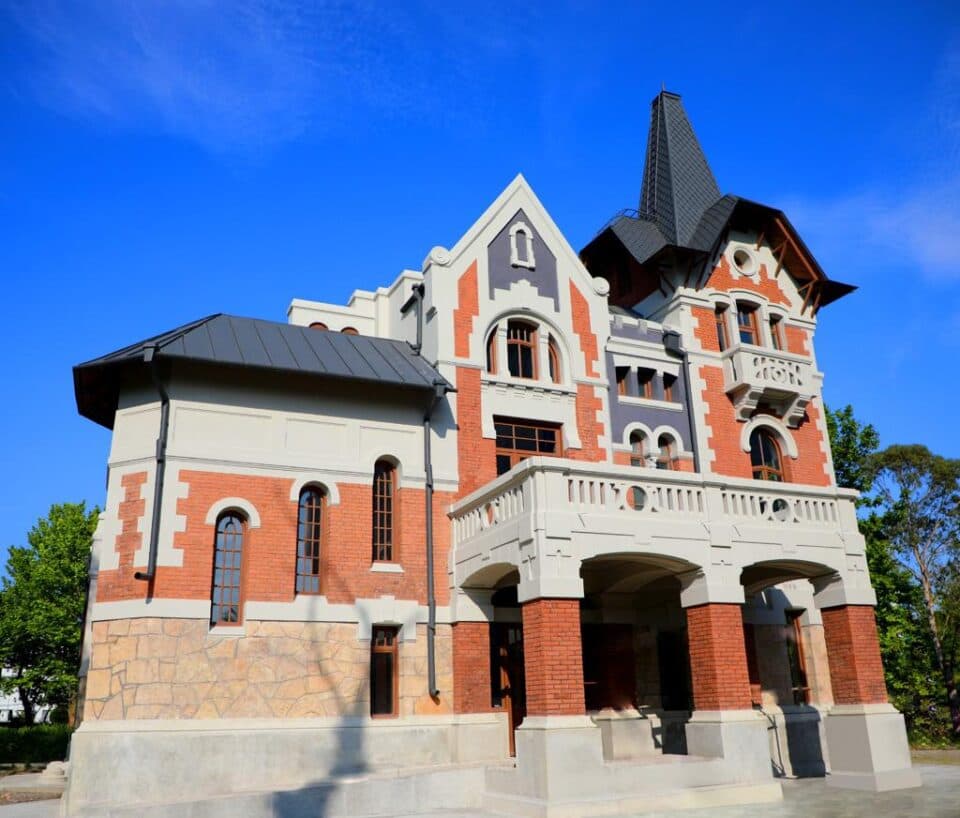 ფოთში, ნიკო ნიკოლაძის მოღვაწეობის დროს აშენებულ კულტურული მემკვიდრეობის ძეგლს სრული რეაბილიტაცია უტარდება