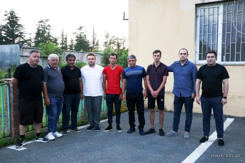 სენაკელმა ბიჭებმა ორი მოზარდი გადაარჩინეს