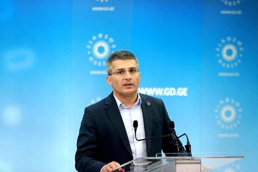 მამუკა მდინარაძე: როგორი უარყოფითი განწყობაც არ უნდა გქონდეს შენი ქვეყნის თუ სახელისუფლებო გუნდის მიმართ, არ უნდა აკადრო საკუთარ ქვეყანას, რომ მის პირველ პირს ვინმე სადმე იბარებს