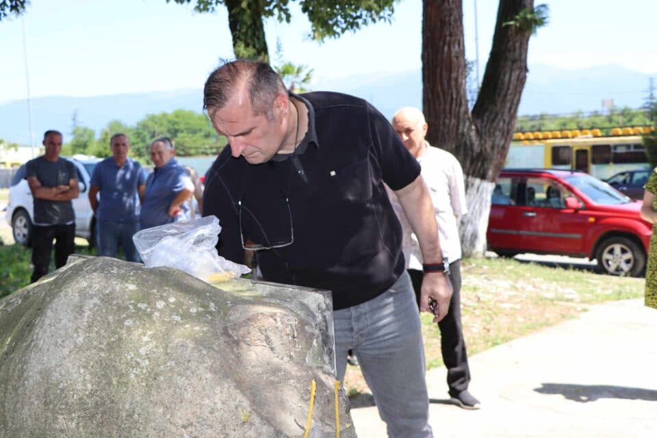 31 წელი გავიდა წალენჯიხის სკოლა-ინტერნატის ტერიტორიაზე განხორციელებული სამხედრო ოპერაციიდან