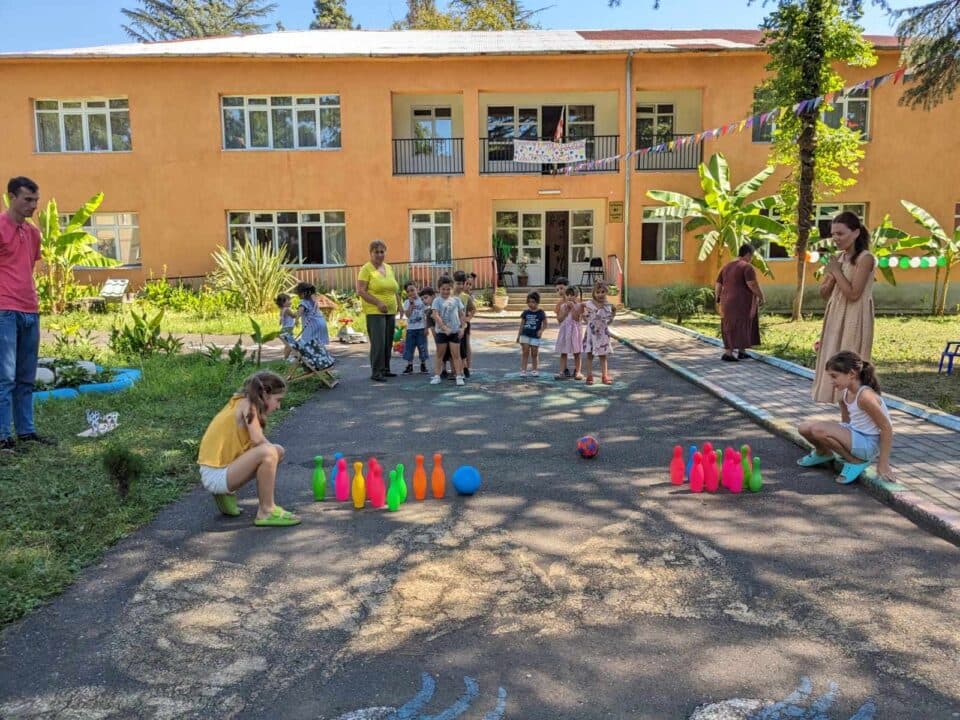 წალენჯიხაში საზაფხულო ბაღი დაიხურა