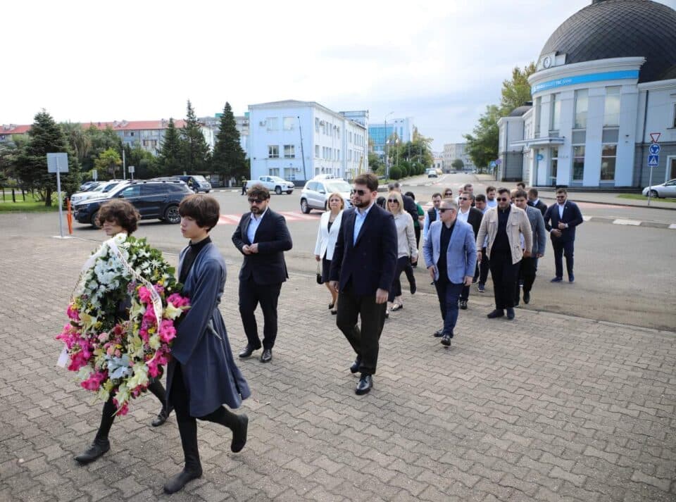 დღეს ქალაქი ფოთი ნიკო ნიკოლაძის 180-ე საიუბილეო წელს ზეიმობს