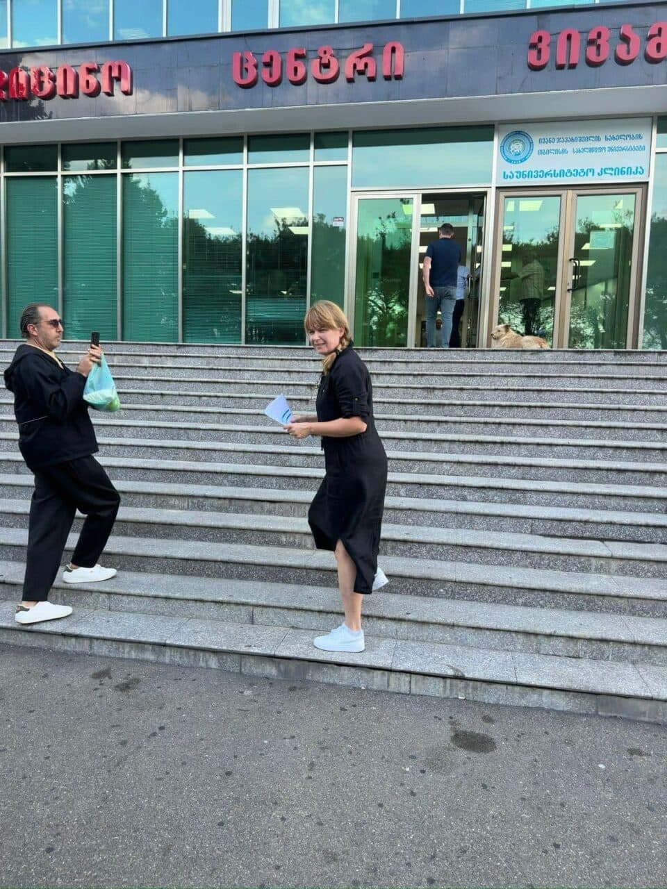 სანდრა რულოვსი სააკაშვილთან შეხვედრის შემდეგ: ჩვენ ერთად აღარ ვართ