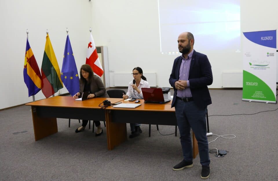 გუბერნიაში ლიეტუას ადგილობრივი განვითარების ჯგუფების (LAG) ასოციაციის წარმომადგენლებთან შეხვედრა გაიმართა