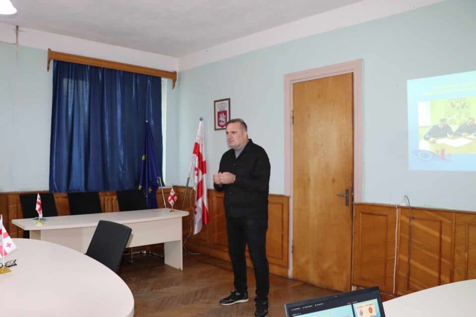 წალენჯიხის მერი უკრაინაში ჩასვლას აანონსებს