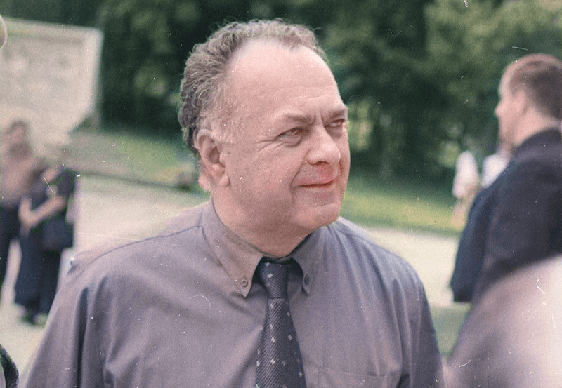 გიორგი გუგუჩია რეგიონის პირველ გუბერნატორს 85 წლის იუბილეს ულოცავს