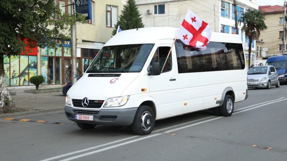 თბილისში სახალხო ზეიმზე სამეგრელოდან მოქალაქეები გაემგზავრნენ