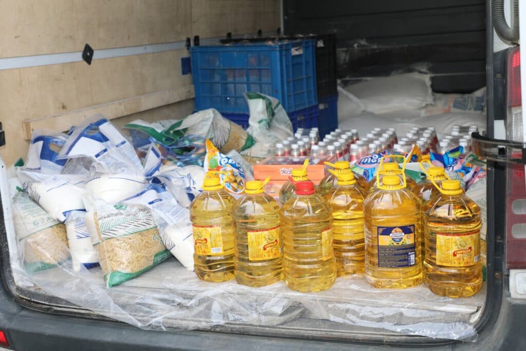 „ნარომ“ სოციალურად დაუცველ მოქალაქეებს ნობათი გადასცა - image 2