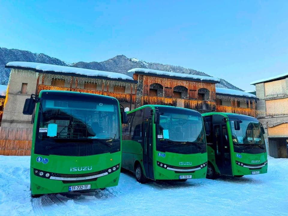 მესტიას პირველად მუნიციპალური ავტობუსები ყავს