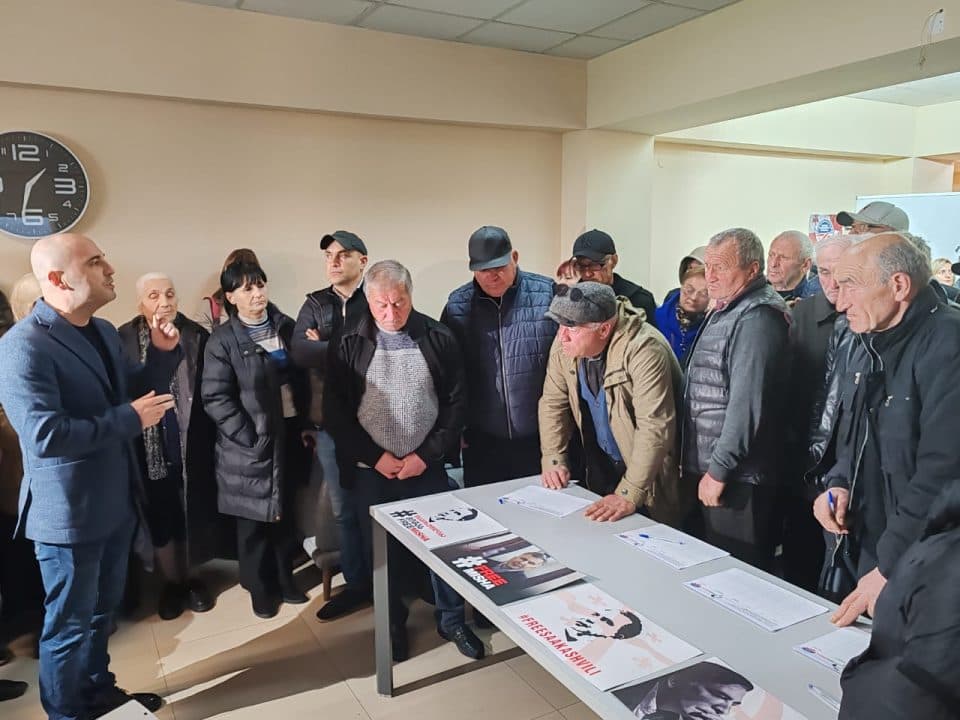 Სამეგრელოში მიხეილ სააკაშვილის გათავისუფლების მოთხოვნით ხელმოწერები გროვდება