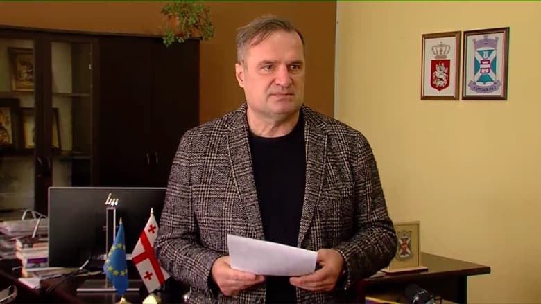 წალენჯიხის მერმა თანამშრომლების დაკავების ფაქტზე პრესკონფერენცია გამართა