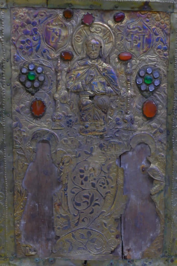 ფოტორეპორტაჟი დადიანების დედოფლისეული სასახლიდან - image 15