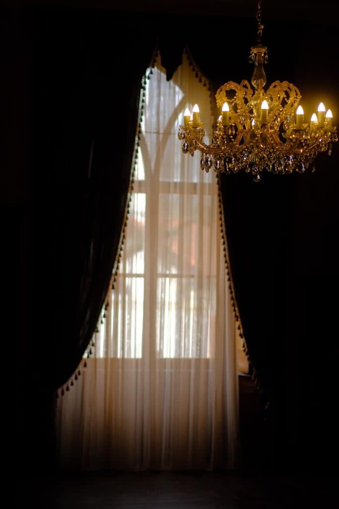 ფოტორეპორტაჟი დადიანების დედოფლისეული სასახლიდან - image 8