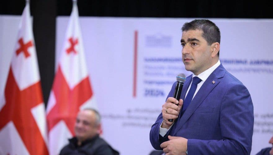 ზუგდიდში საკონსტიტუციო ცვლილებებთან დაკავშირებით საყოველთაო განხილვა გაიმართა