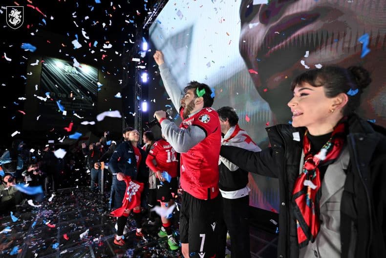 ქართველი ფეხბურთელები სოციალურ ქსელებში ქვეყნის ევროპული მომავლის მხარდაჭერას გამოხატავენ