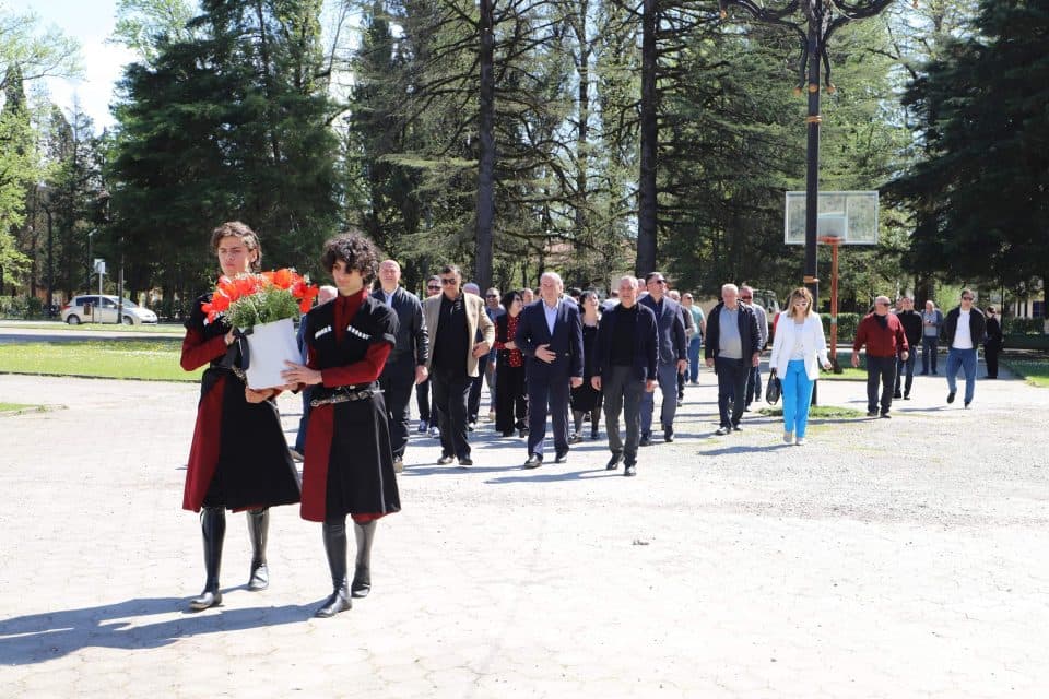 მარტვილში 9 აპრილს დაღუპულთა ხსოვნას პატივი მიაგეს