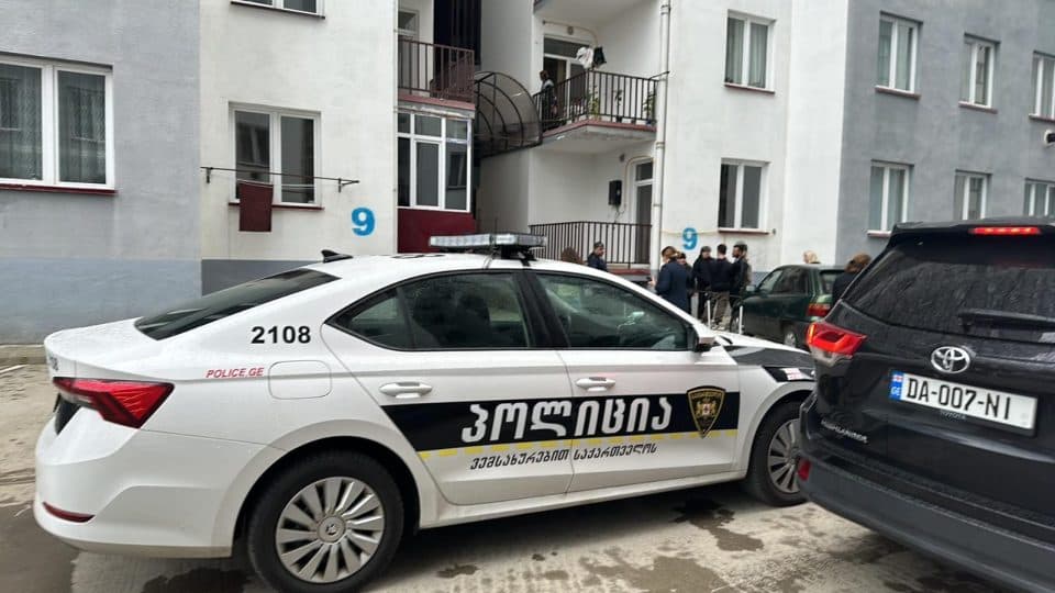 ზუგდიდში მოკლულ ქალს მრავლობითი დაზიანებები აღენიშნება – ცხედარი ექსპერტიზაზეა