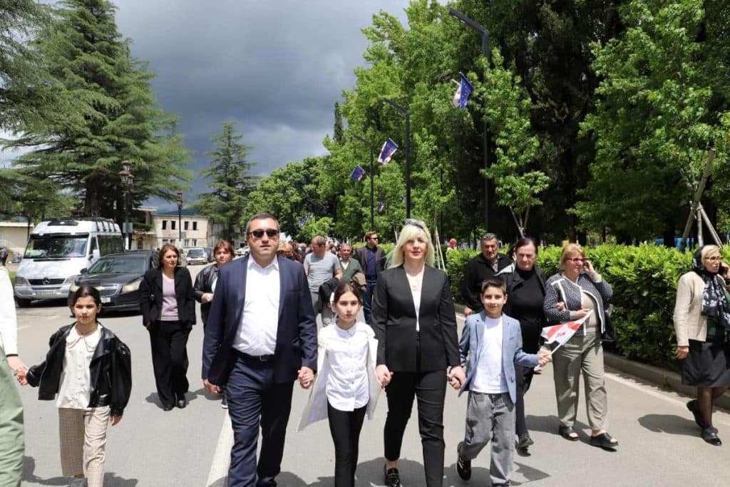 მარტვილში ოჯახის სიწმინდის დღე აღნიშნეს - image 2