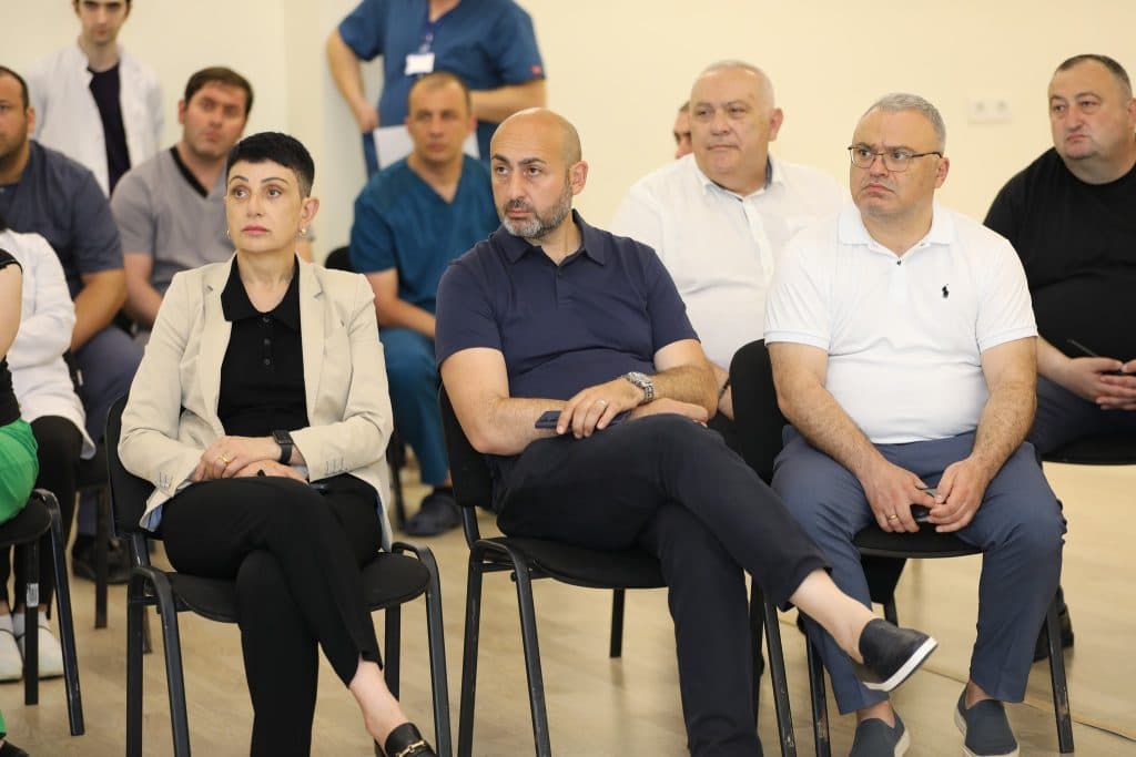 ჯანდაცვის მინისტრი რუხში იმყოფებოდა - image 3