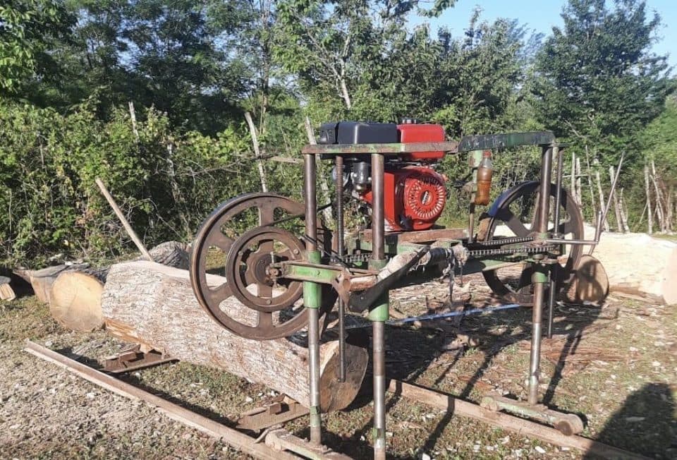 მარტვილში უკანონო სახერხი გამოავლინეს