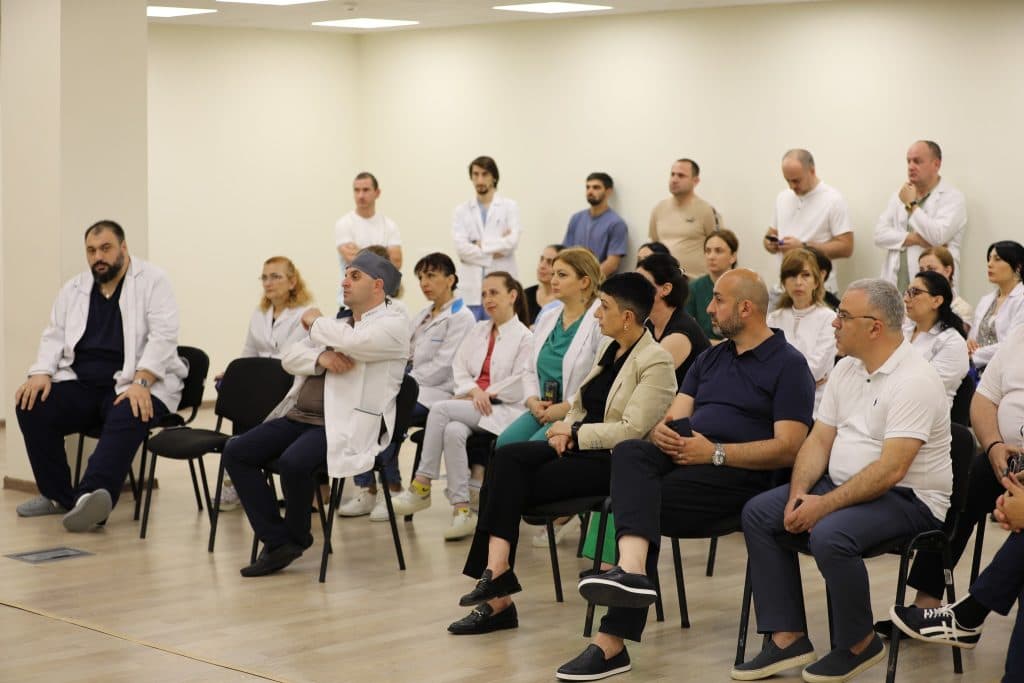 ჯანდაცვის მინისტრი რუხში იმყოფებოდა - image 4