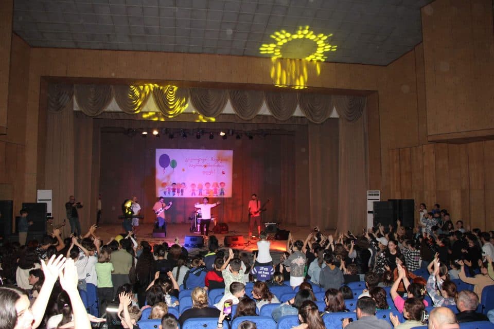 ხობში ბავშვთა საერთაშორისო დღისადმი მიძღვნილი ღონისძიებები გაიმართა