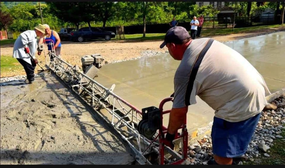 ობუჯში სამესხიოს უბანში ახალი გზა იგება