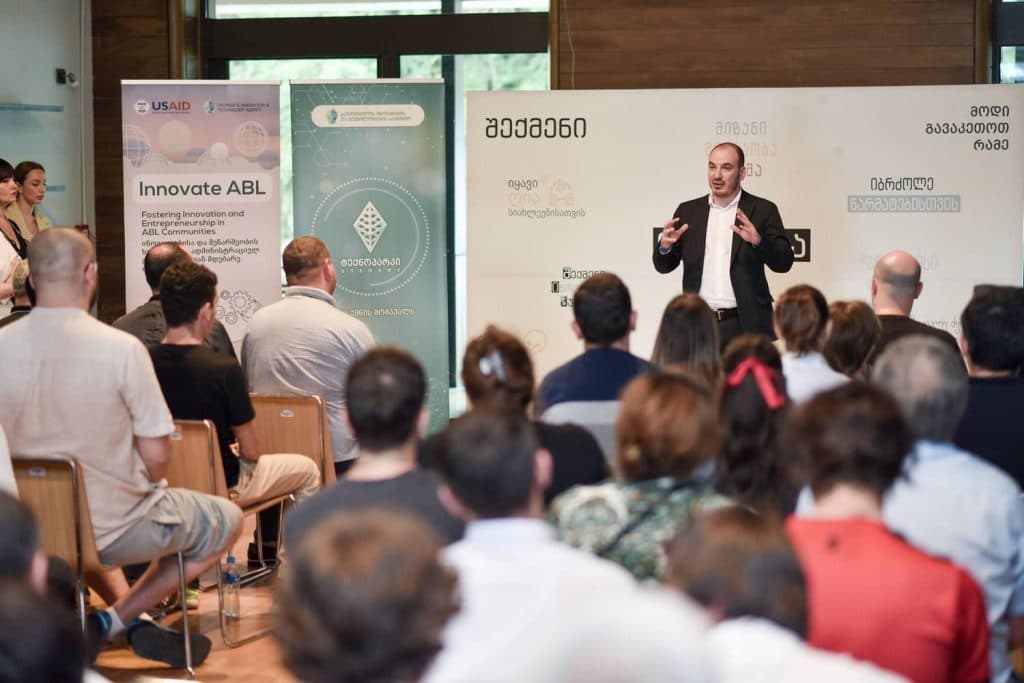 ინოვაციების სააგენტომ 25 000 ლარიანი გრანტი 8 ზუგდიდელ გამარჯვებულს გადასცა - image 2