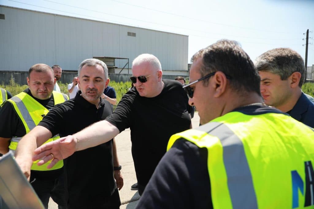 ფოთში წყალმომარაგება-წყალარინების პროექტები მიმდინარეობს, რომლის საერთო ბიუჯეტიც 193 მილიონი ლარია - image 4