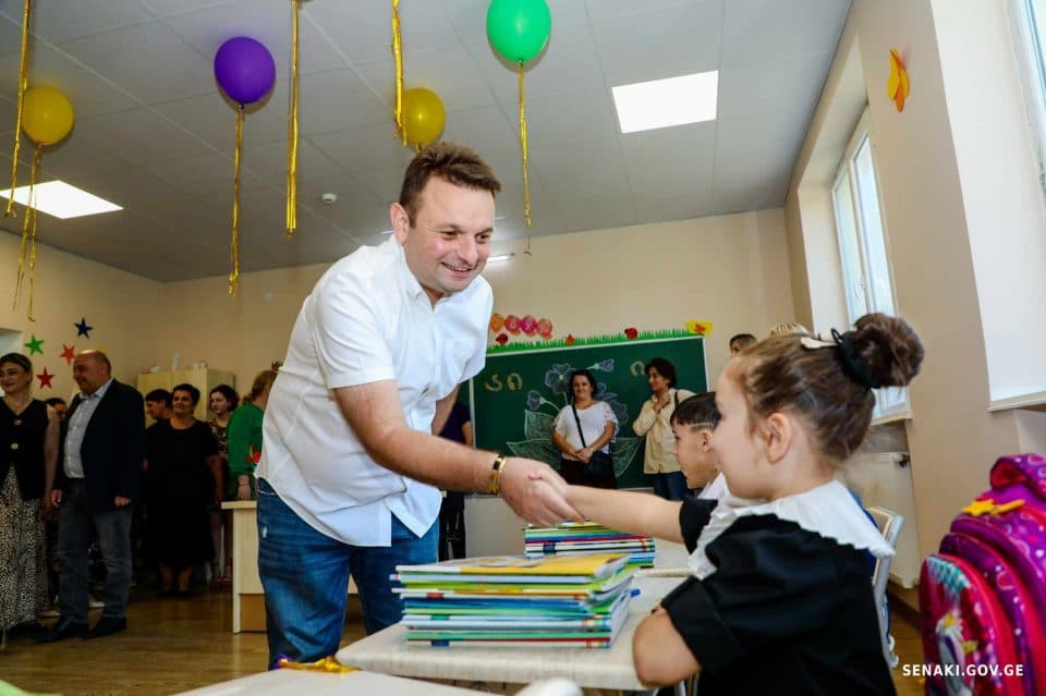 სენაკის ყველა სკოლასა და ბაღში სასწავლო პროცესი განახლდა