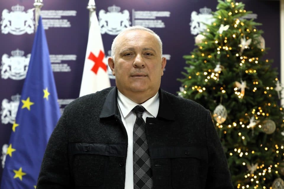 გუბერნატორ დავით ვერავას მილოცვა