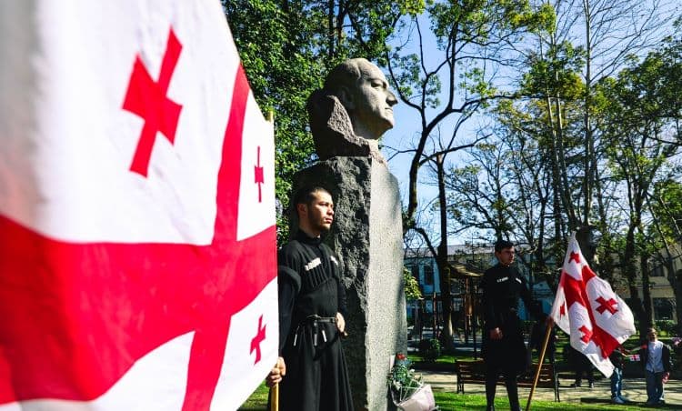 ჟიული შარტავას დაბადების დღე მშობლიურ სენაკში აღნიშნეს