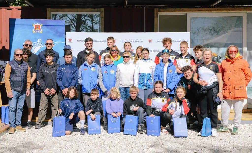 ფოთში, წყალსათხილამურო სპორტის ახალი ბაზა გაიხსნა - image 5