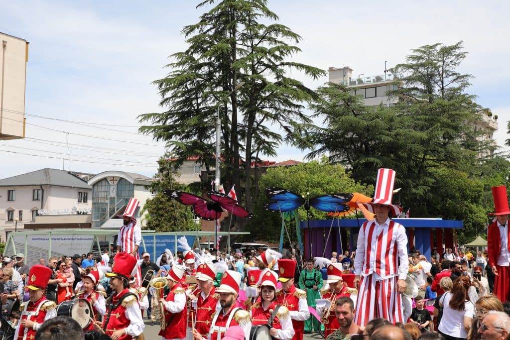 დამოუკიდებლობის დღის ღონისძიებები ზუგდიდში [ფოტო] - image 5