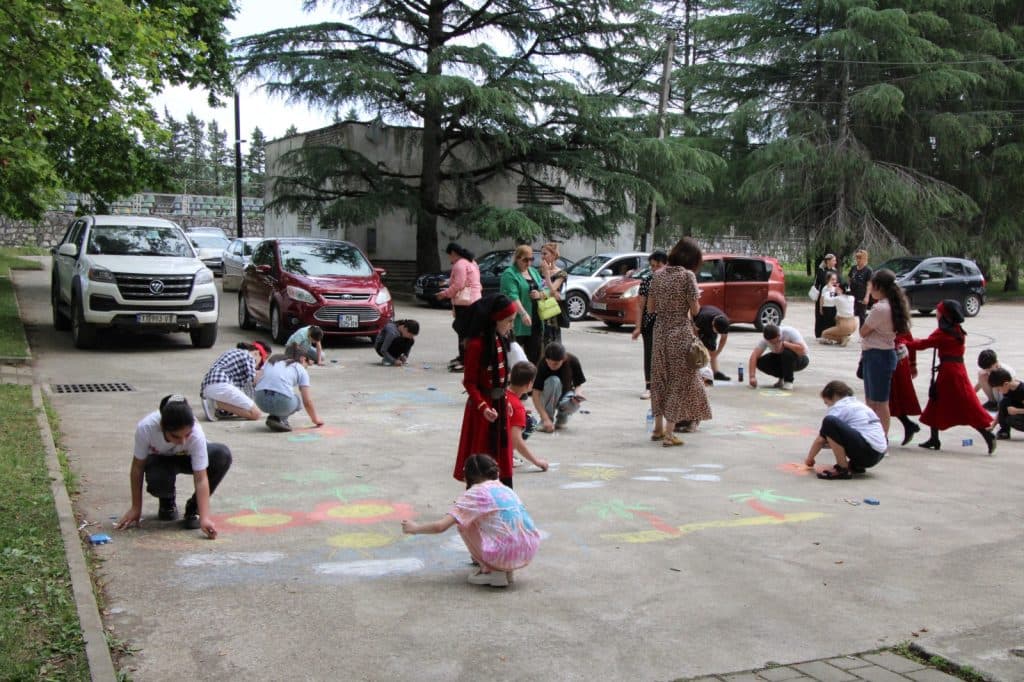 ხობში ბავშთა დაცვის საერთაშორისო დღე აღინიშნა - image 4
