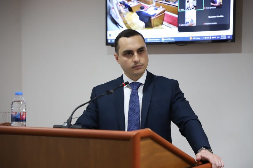 აფხაზეთის ავტონომიური რესპუბლიკის მთავრობის თავმჯდომარედ გიორგი ჯინჭარაძე დაინიშნა