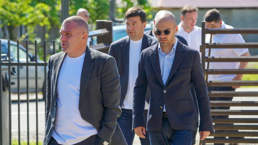 ჯგალსა და ობუჯში საბავშვო ბაღების მშენებლობას ინფრასტრუქტურის მინისტრი და გუბერნატორი გაეცნენ - image 2