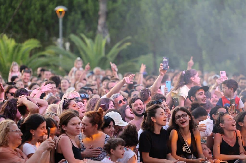 ანაკლიაში ჯგუფ ურსას კონცერტი გაიმართა [ფოტო] - image 4