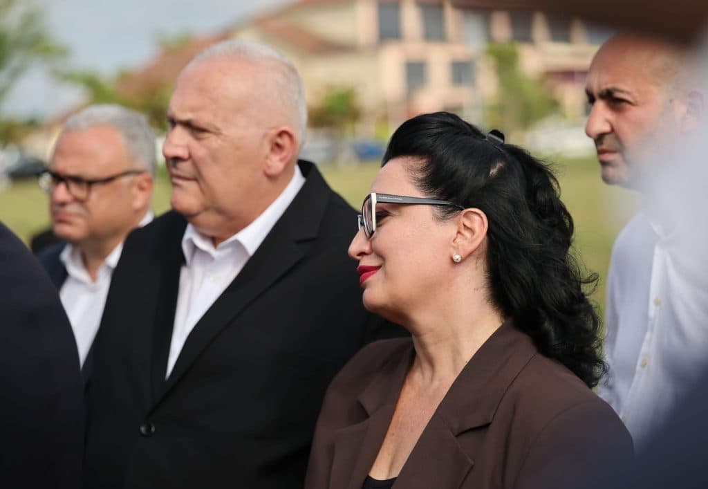 განმუხურში სანაპირო ზოლის ეროზირებული ნაწილის აღდგენისა და დაცვის სამუშაოები იწყება [ფოტო] - image 4