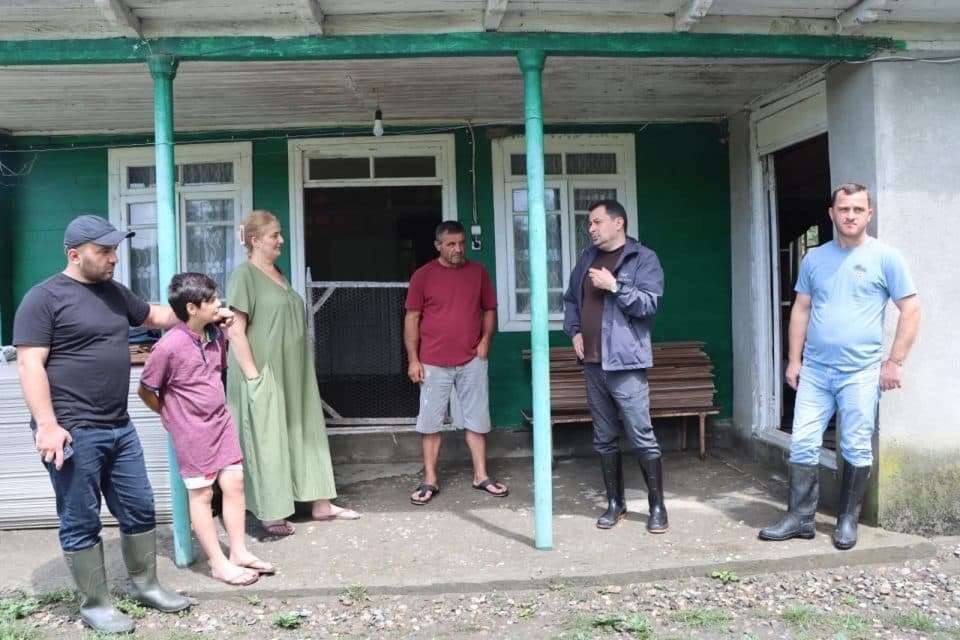 აბაშაში უხვმა ნალექმა პრობლემები შექმნა