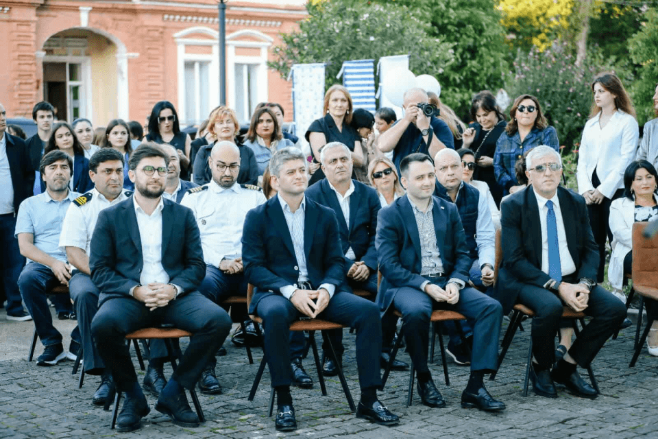 ფოთის მერი ბექა ვაჭარაძე ფოთის საზღვაო აკადემიის ფილიალში ღია კარის დღეს დაესწრო