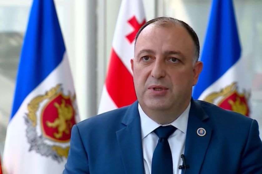 ირაკლი ღარიბაშვილის, გრიგოლ ლილუაშვილის, ოთარ ფარცხალაძის და კიდევ რვა პირის სახლებში ჩხრეკა ჩატარდა, ამოღებულია სხვადასხვა ელექტრონული მოწყობილობა, დოკუმენტაცია, დიდი ოდენობით თანხა