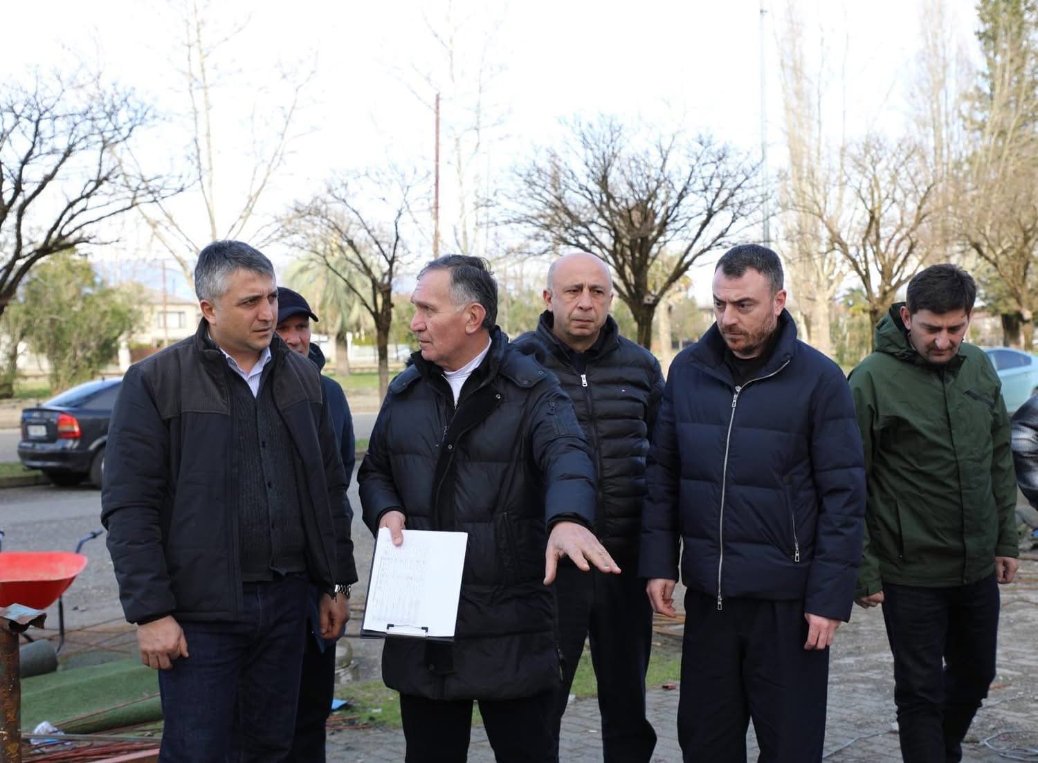 ზუგდიდში 7 სპორტული მოედანი ეწყობა - image 3