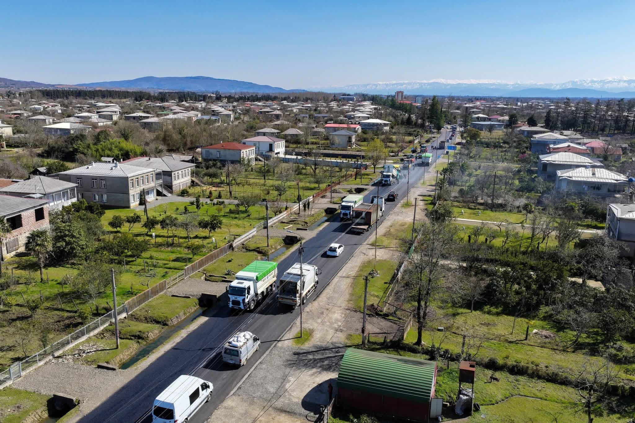 ხობში საერთაშორისო მნიშვნელობის გზის 6 კილომეტრიანი მონაკვეთი იგება  - image 6